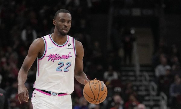 维金斯厚实得可怕!19分一到就收手,热火被魔术逆转淘汰真不冤!