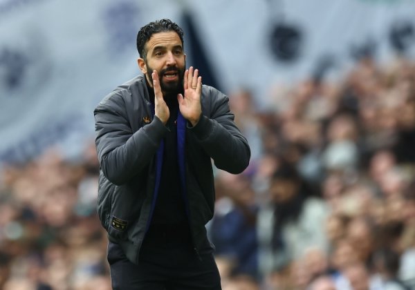 阿莫林：不会条款俱乐部去签更多东说念主，咱们正盲从着一个经过