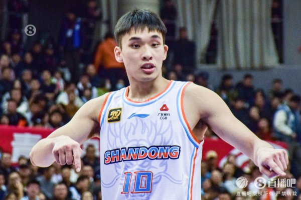 鲁媒:山东全队众志成城散伙三连败 谢智杰小节进展拉风