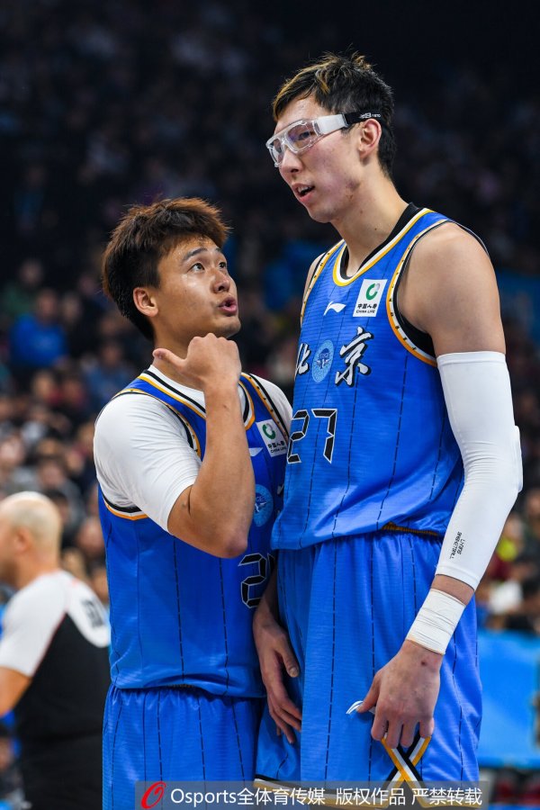 记者:赵睿周琦组合在国内上风很赫然 执紧换小外&别花费豪华声威